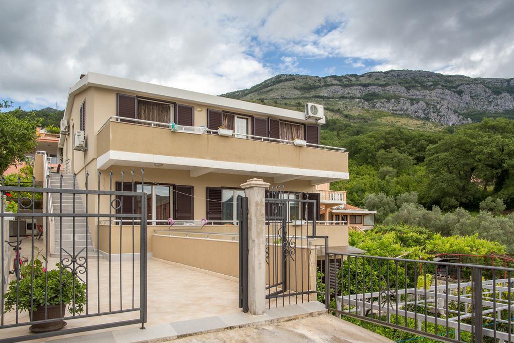 Apartments Vila Masha Petrovac Eksteriør billede