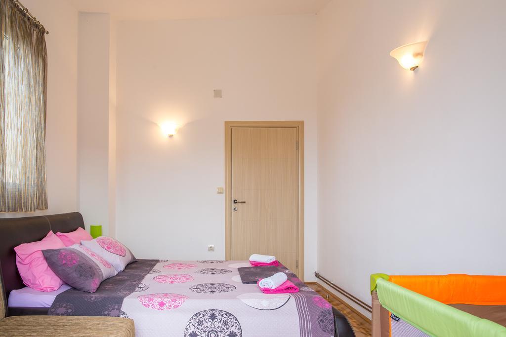 Apartments Vila Masha Petrovac Eksteriør billede