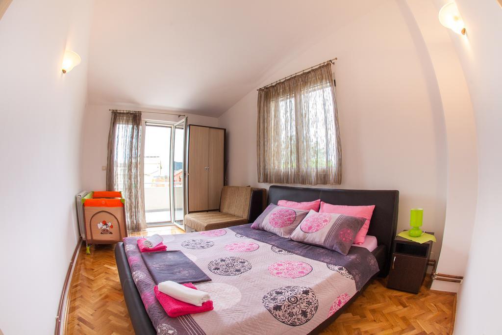 Apartments Vila Masha Petrovac Eksteriør billede