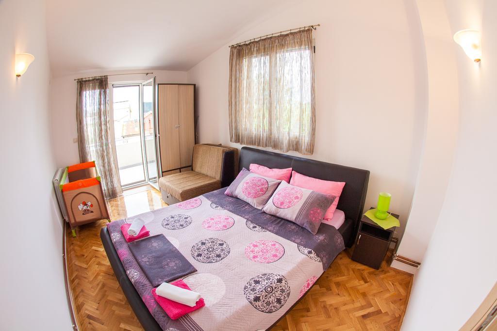 Apartments Vila Masha Petrovac Eksteriør billede