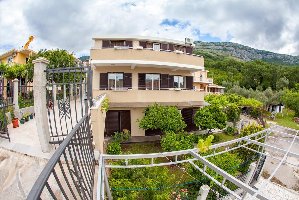 Apartments Vila Masha Petrovac Eksteriør billede